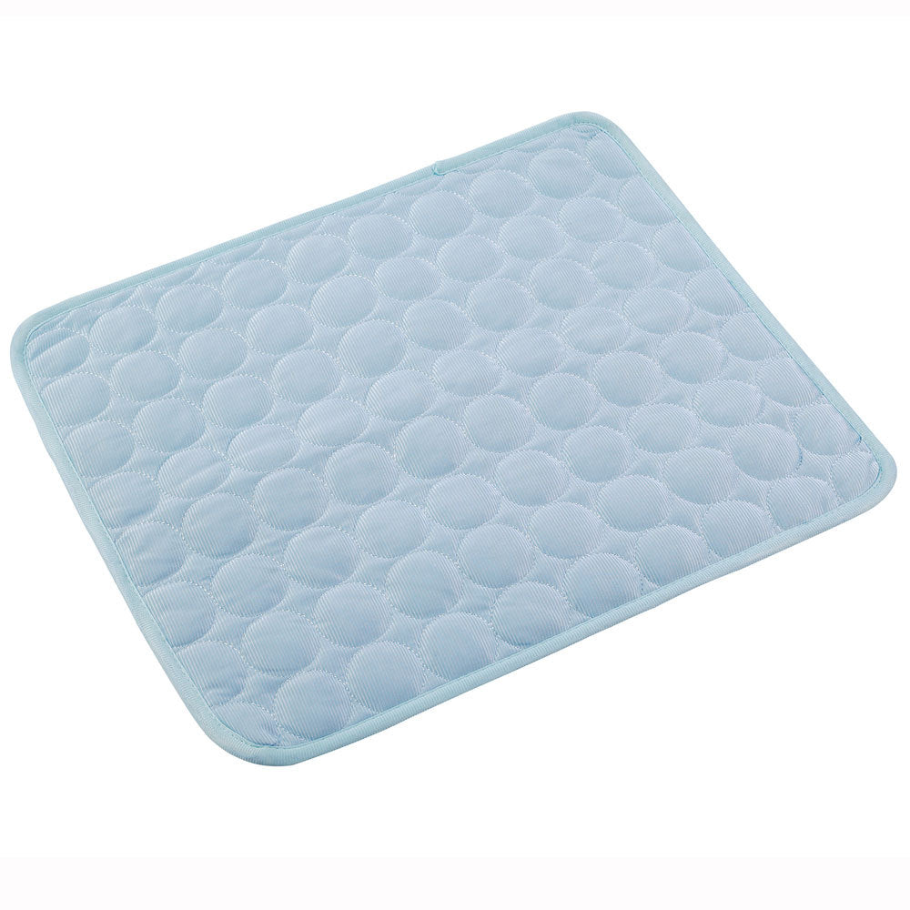 Pet cooling pad with bubble quilt texture, light blue fabric and light edging