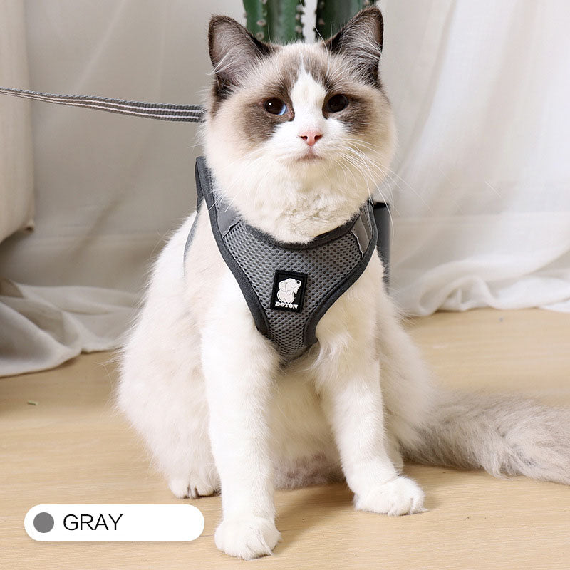 PawGuard Anti-Strike Cat Harness - Ultimate Traction for Adventurous Cats