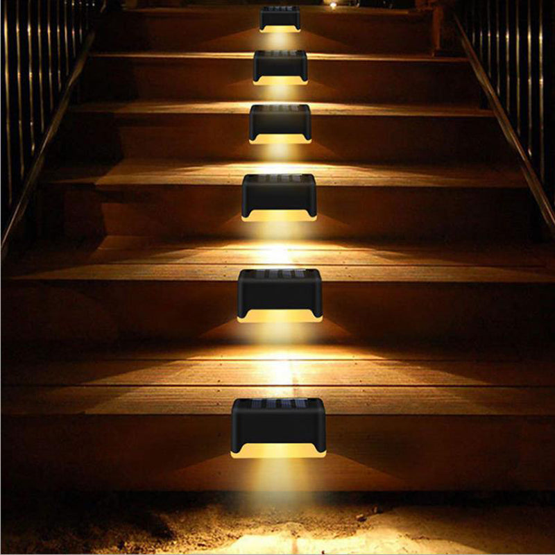 Nueva actualización Lámpara solar de valla LED impermeable Luces solares de cubierta Luz solar de paso al aire libre para escaleras de patio, camino de jardín, patio de paso