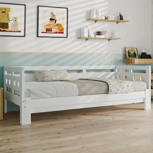 Daybed Cabin Bed Wooden 3FT Single Sofa Guest Bed Sofa Bed, Pull Out Trundle Wooden Bed Heart-Shaped For Children Adults Bed For Living Room And Bedroom -90 X190 Cm -White
