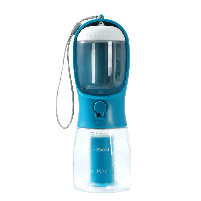 3-in-1 portable pet cup, blue with clear lid and enclosed drinking chamber