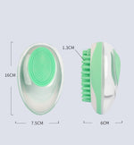 Pet bath brush size diagram showing green silicone massage pad and bristle side