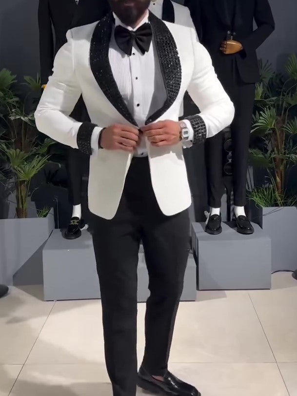 Dazzle in Style: White Tuxedo Jacket with Striking Black Sequin Lapel