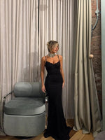 Luxe Lace Fishtail Maxi Dress - Stunning Black Suspender Design for Unforgettable Elegance
