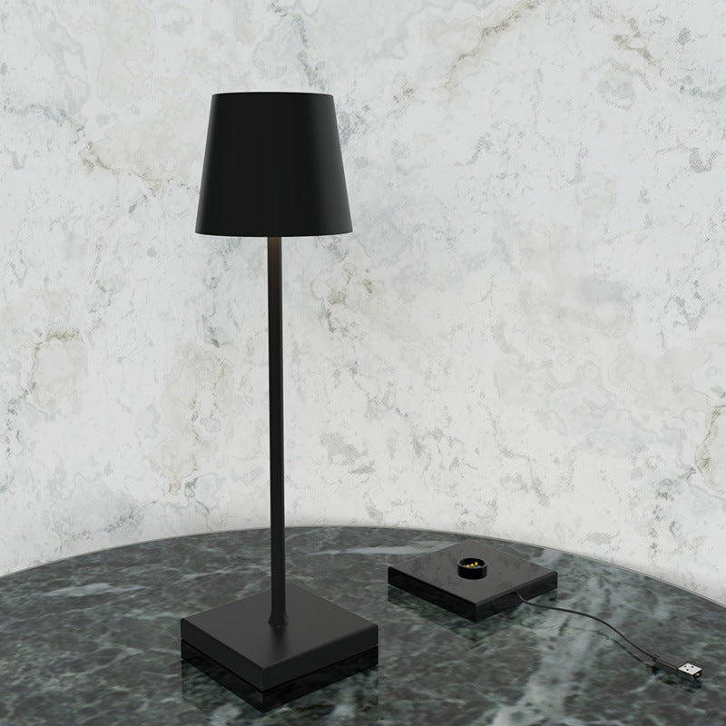 Creative Wireless Desktop Charger Portable Charging Desk Lamp