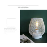Lámpara de mesa retro de hierro forjado con batería, luz nocturna hueca con diseño de jaula de pájaros, lámpara de lectura de escritorio, decoración para dormitorio, mesita de noche y hogar
