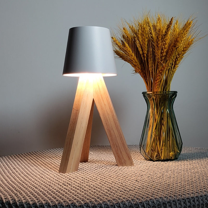 LED Warm-light Desk Lamp For Dining Rooms And Bedrooms As Bedside Decor