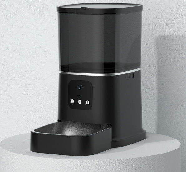 Smart pet automatic feeder size diagram, 320 mm height and 190 mm base