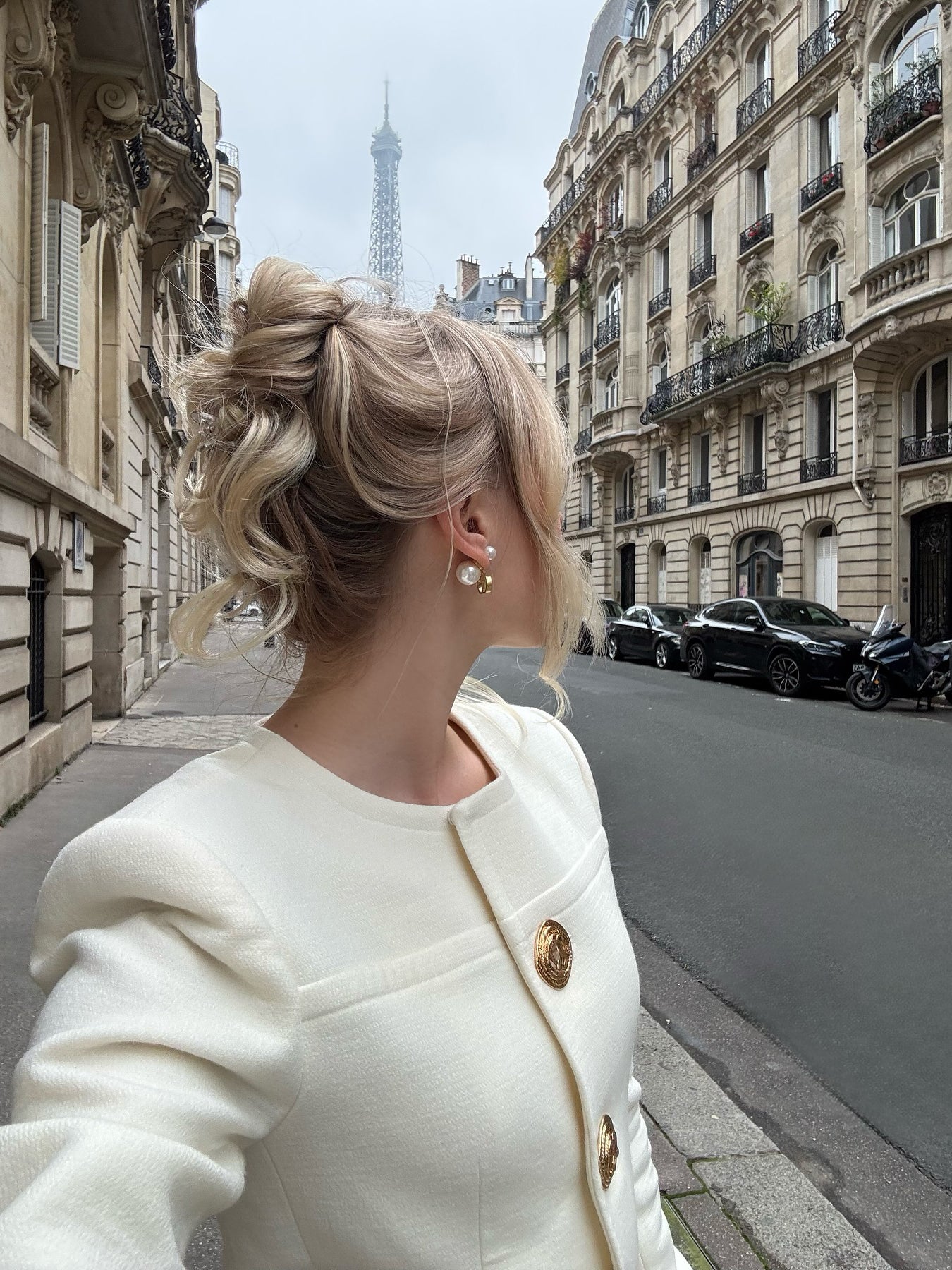 Stylish White Single Breasted Jacket & Shorts Suit - Elevate Your Wardrobe in Confidence