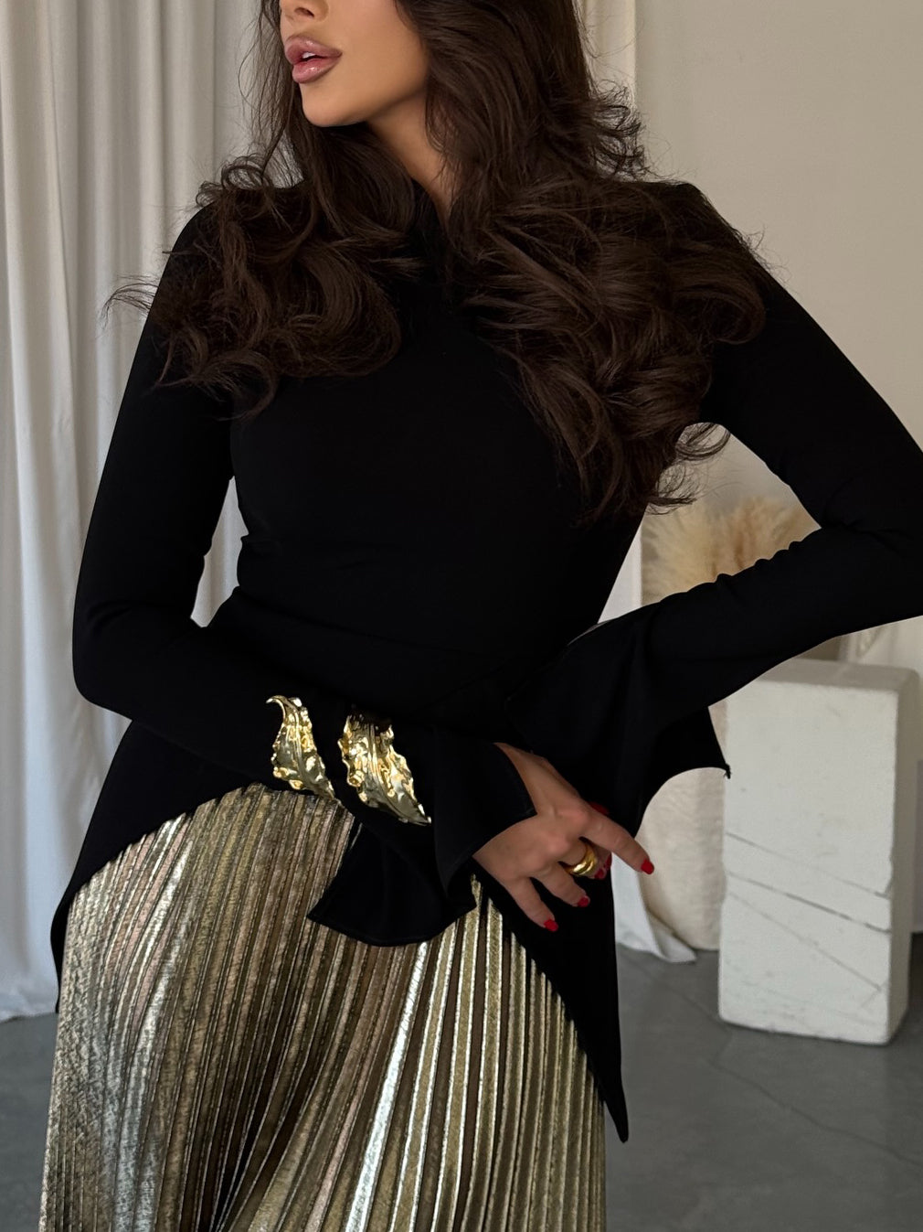 Elegant Essentials Black Bell Sleeve Set: Irregular Hem Top & Pleated Skirt for Effortless Style